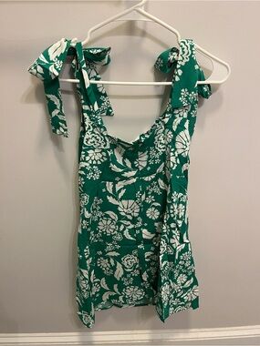 NWT🏷️ Shop Priceless Green & White Floral Halter Sundress